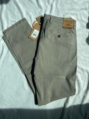 NWT Faherty Coastline Chinos